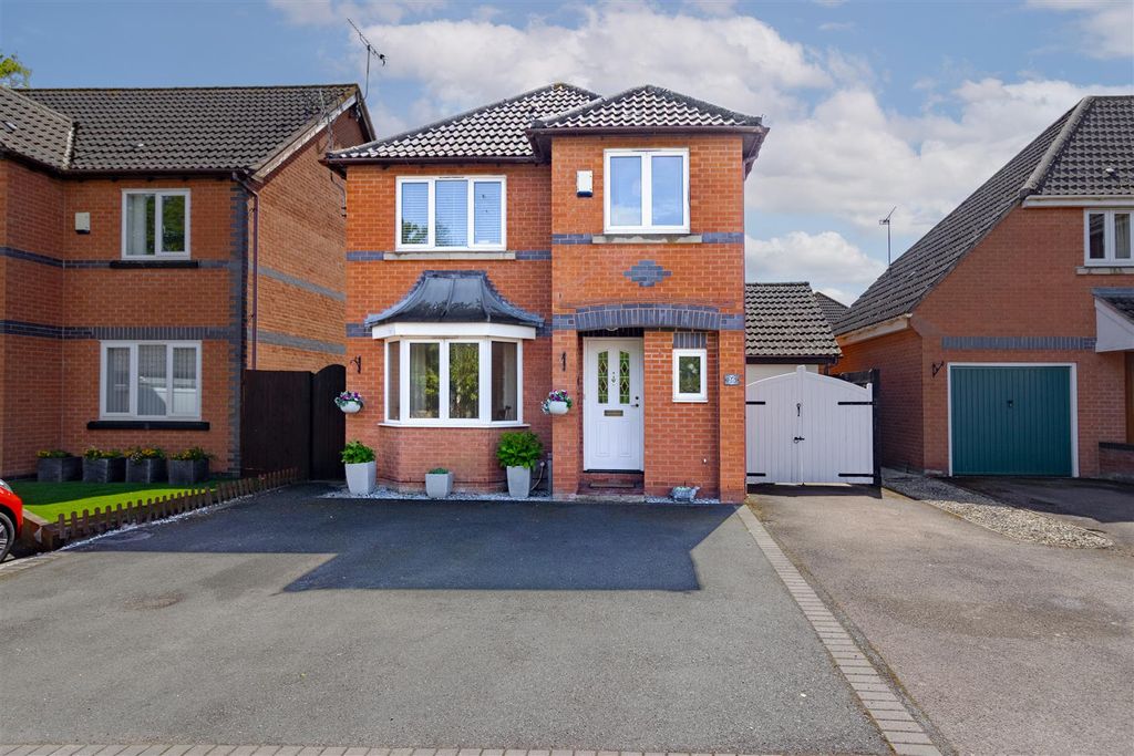 Property photo 1 of 31
