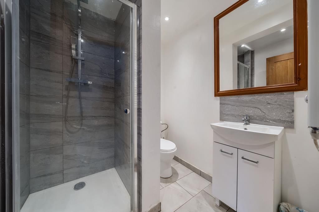 Property photo 3 of 14 Shower Room