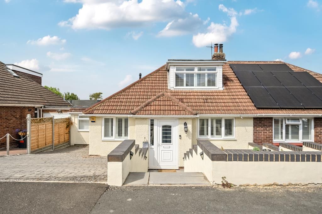 Property photo 3 of 22 External View