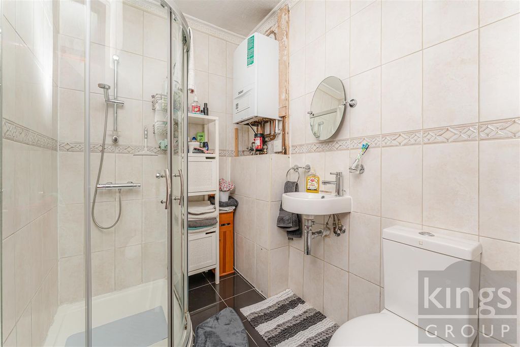 Property photo 3 of 21