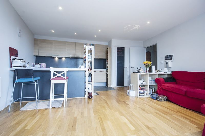 Property photo 2 of 7 Photo 8