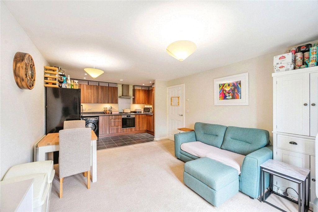 Property photo 2 of 15 Picture No. 03