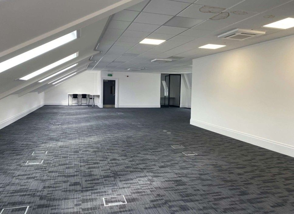 Property photo 3 of 6 Photo 2