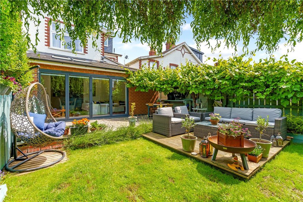 Property photo 1 of 25 Picture No. 40