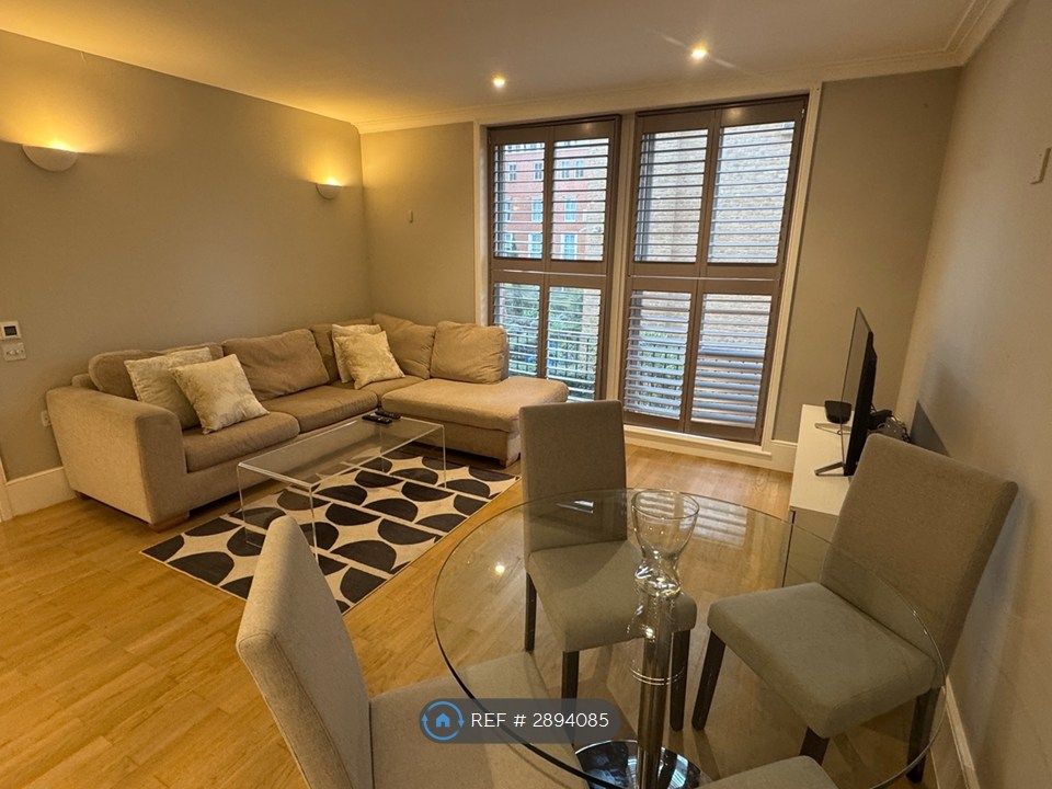 Property photo 2 of 9