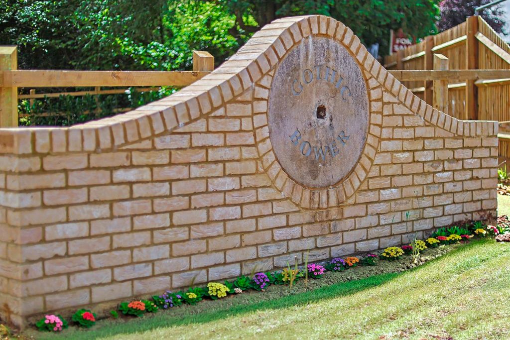 Property photo 2 of 32 Picture No. 56