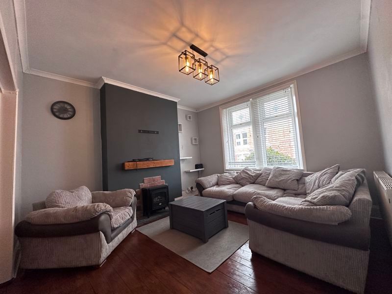 Property photo 3 of 15 Photo 8