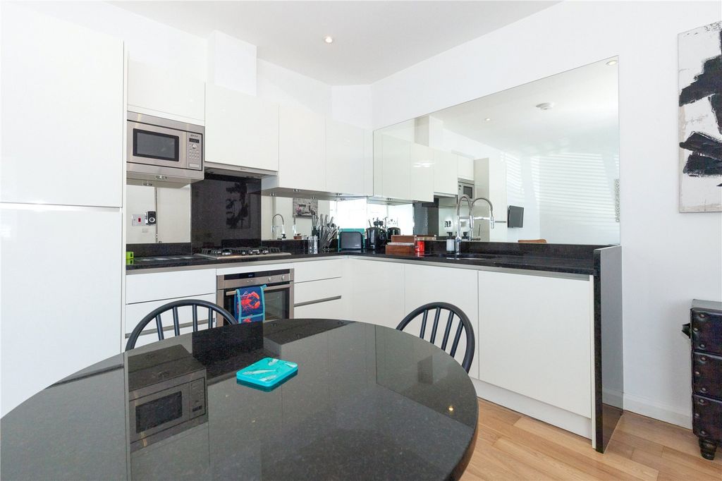 Property photo 3 of 12 Kitchen