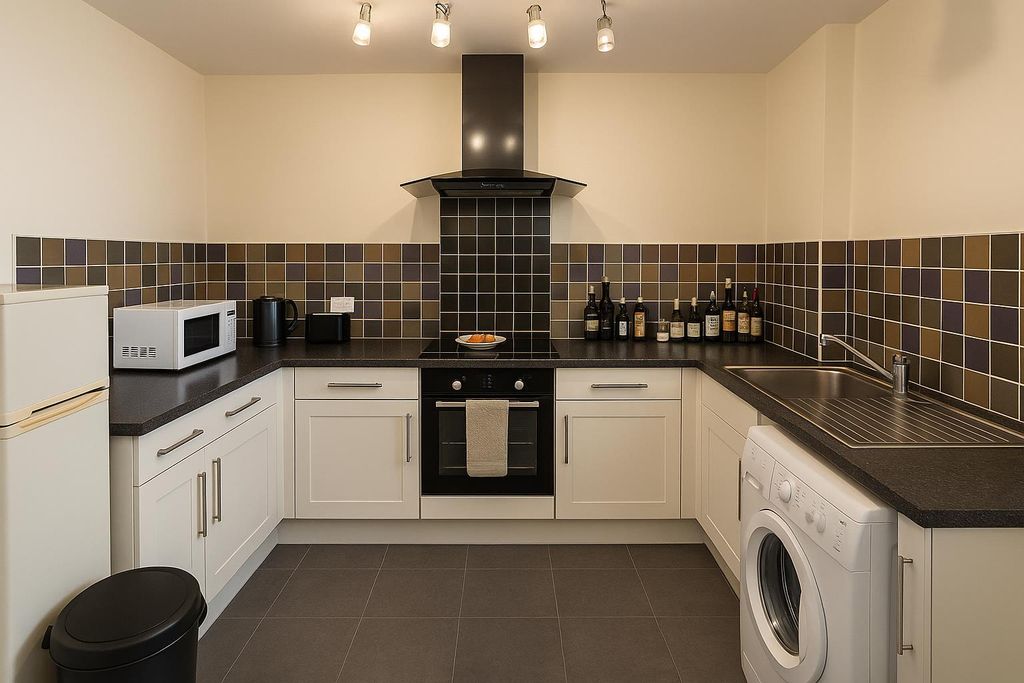 Property photo 3 of 6 Chatgpt Image Nov 10, 2025, 03_10_12 Pm.Png