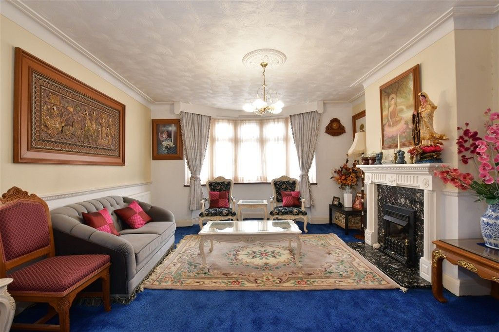 Property photo 2 of 16 Lounge/Dining Room