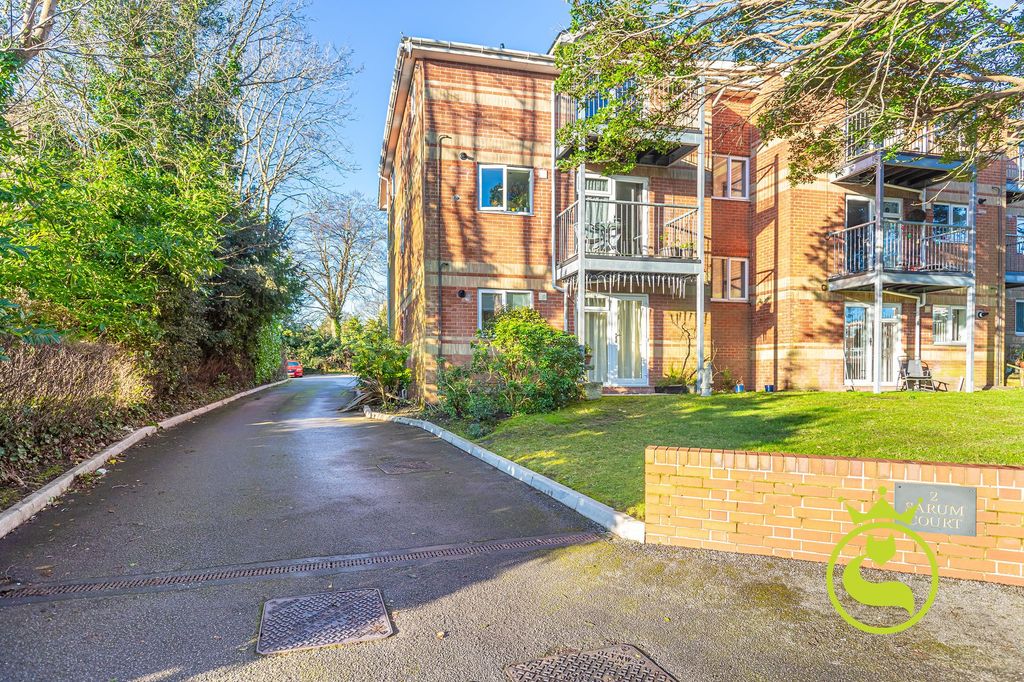 Property photo 2 of 15