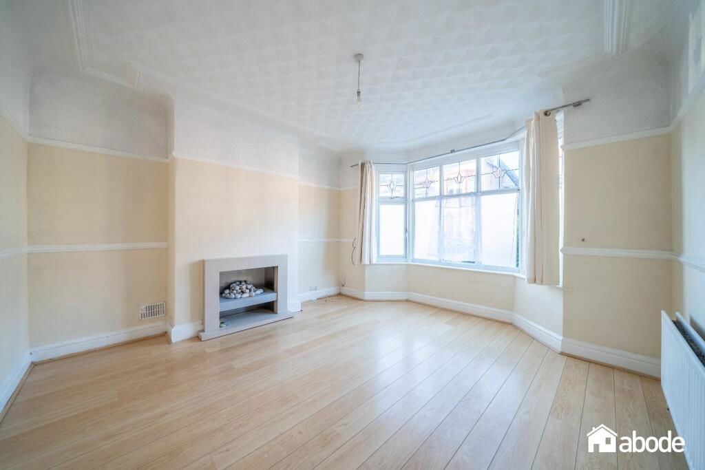 Property photo 2 of 29