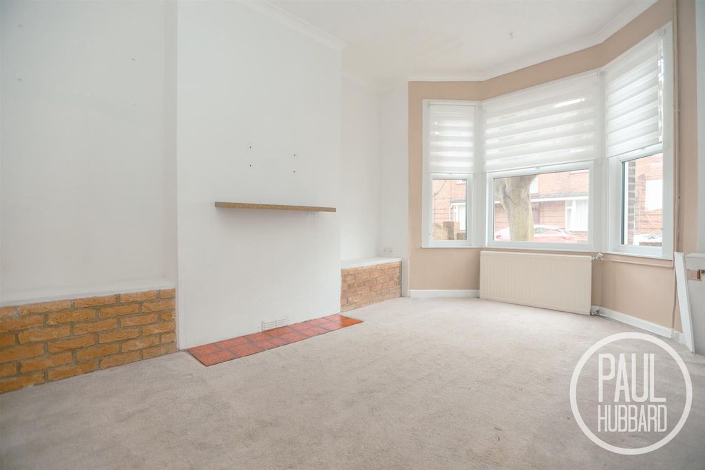 Property photo 3 of 16 7R5A8955-2.Jpg