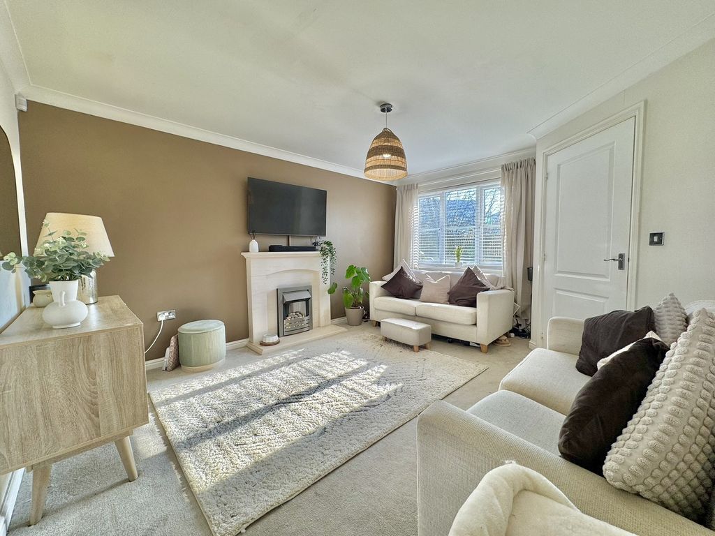 Property photo 2 of 19 Not Specified