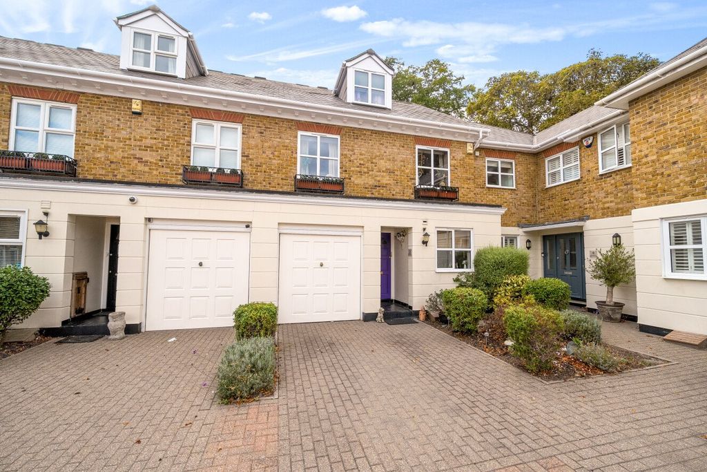 Property photo 1 of 18 Picture No. 02