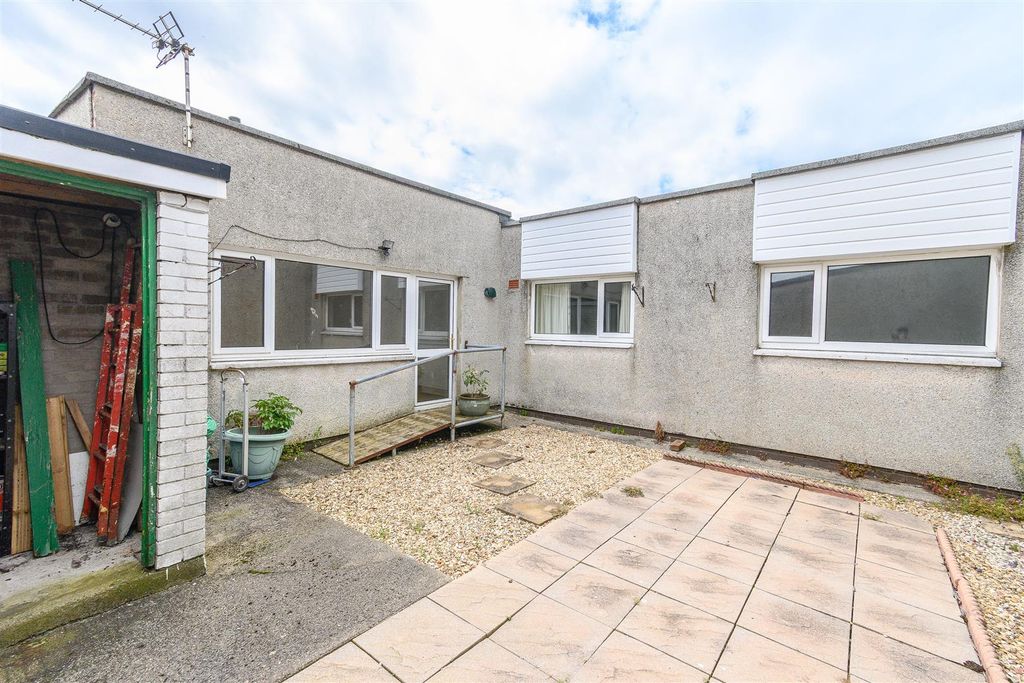 Property photo 3 of 15 Rear Garden