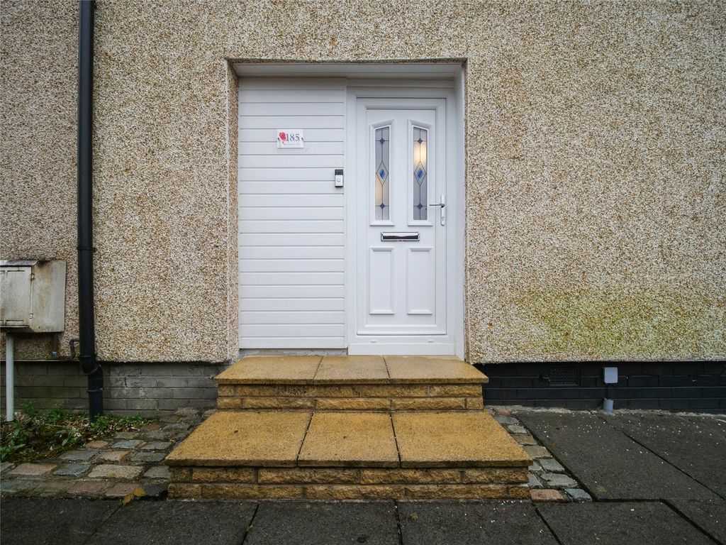 Property photo 3 of 21 Picture No. 03