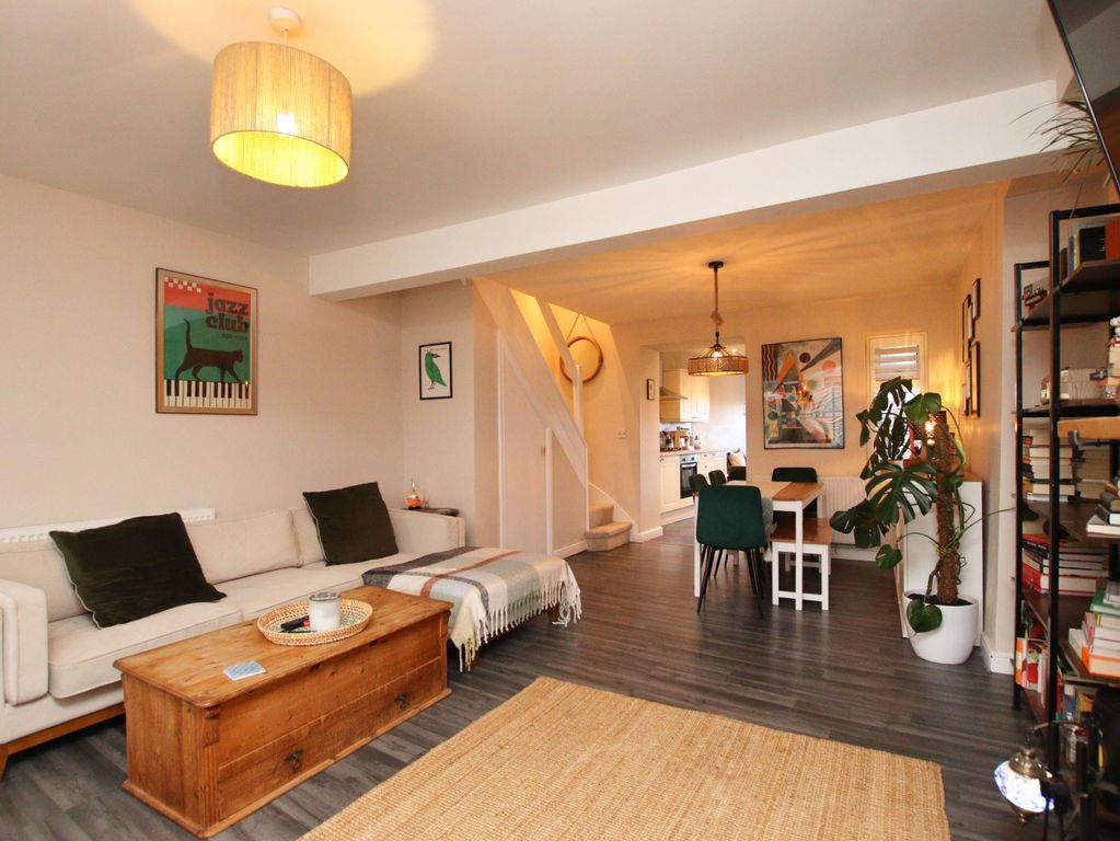 Property photo 3 of 13