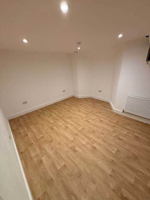 Property photo 2 of 2