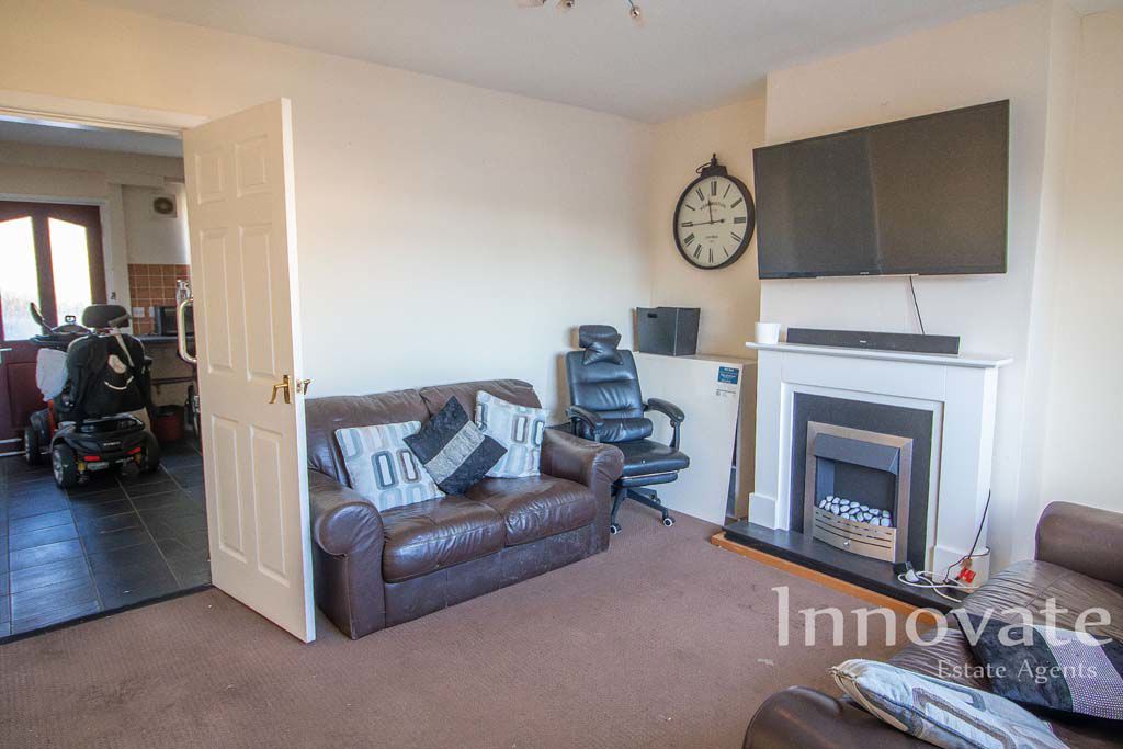 Property photo 2 of 11 Photo 2