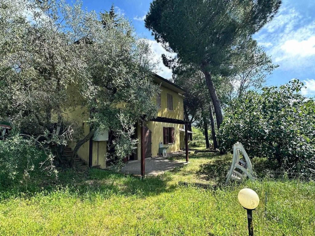 Property photo 2 of 30