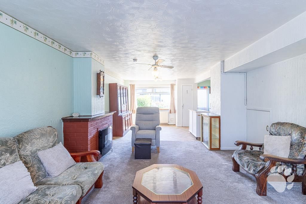 Property photo 2 of 22 Kitchen/Lounge/Diner