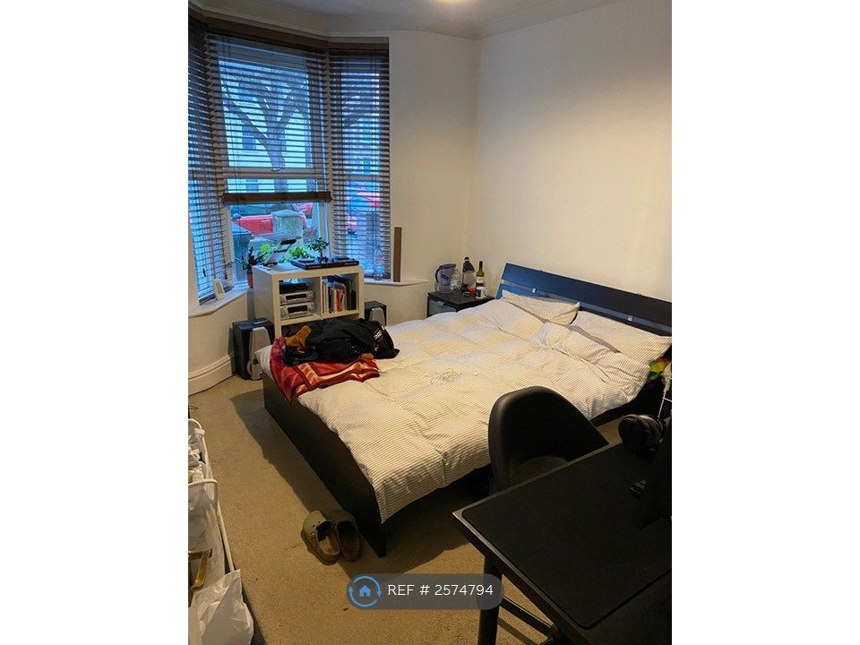 Property photo 3 of 10
