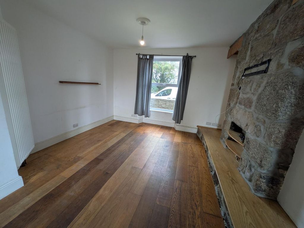 Property photo 3 of 13 Living Room