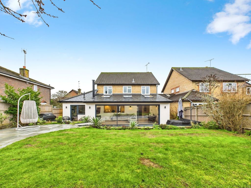 Property photo 1 of 19