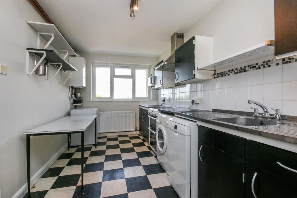 Property photo 1 of 14 1