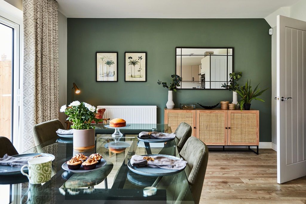 Property photo 3 of 12 Family-Friendly Kitchen Diner