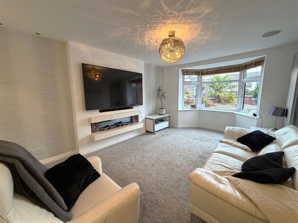 Property photo 2 of 34 c1.Jpeg