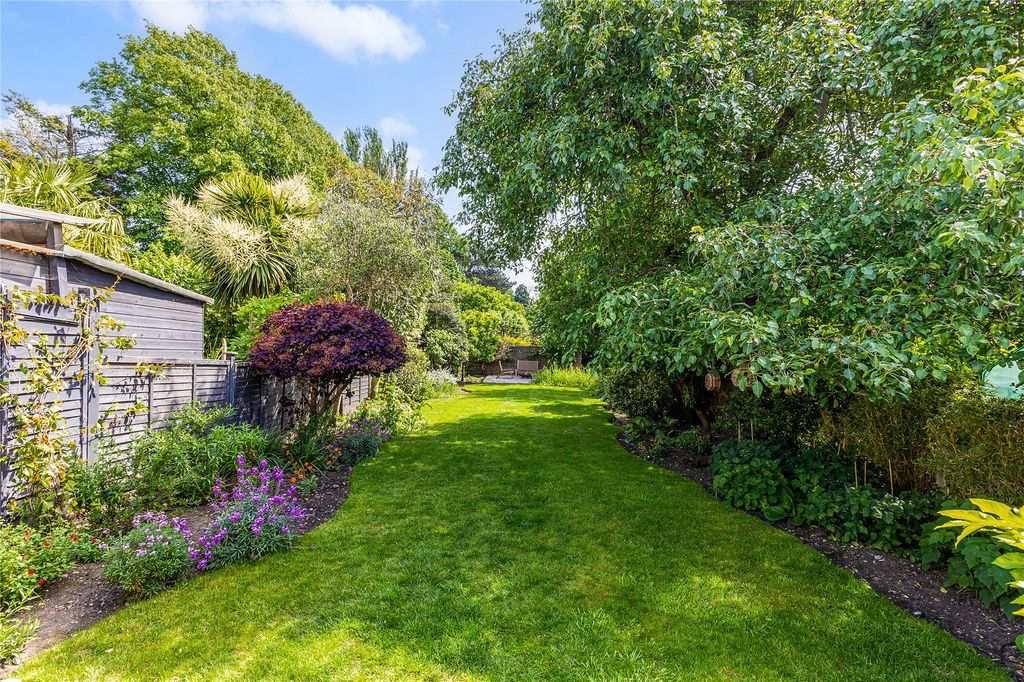 Property photo 3 of 13 Picture No. 24
