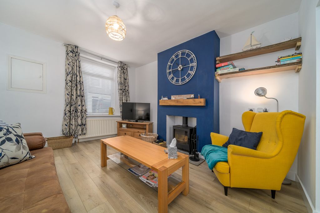 Property photo 2 of 29 Lounge-1