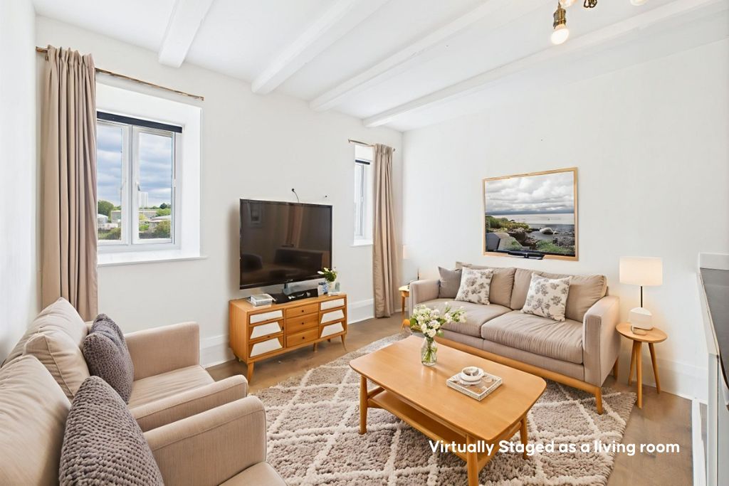 Property photo 2 of 8 4399176