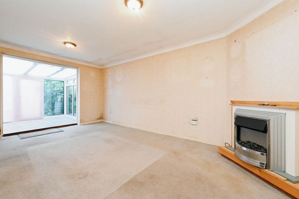 Property photo 2 of 17 Photography