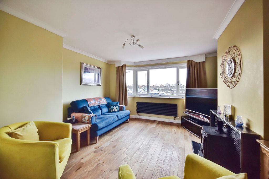 Property photo 2 of 21 Dsc_1333Edit