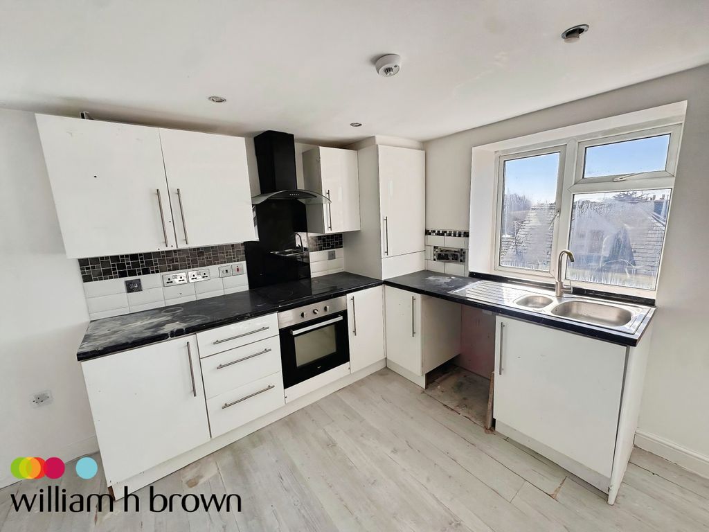 Property photo 1 of 7 View