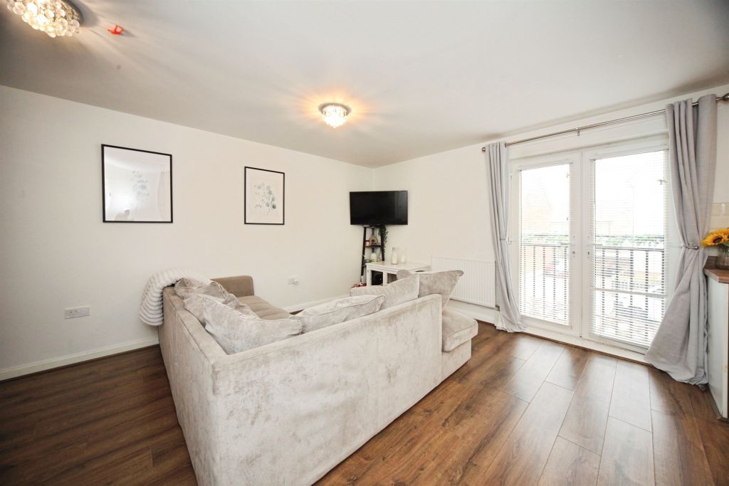 Property photo 3 of 13