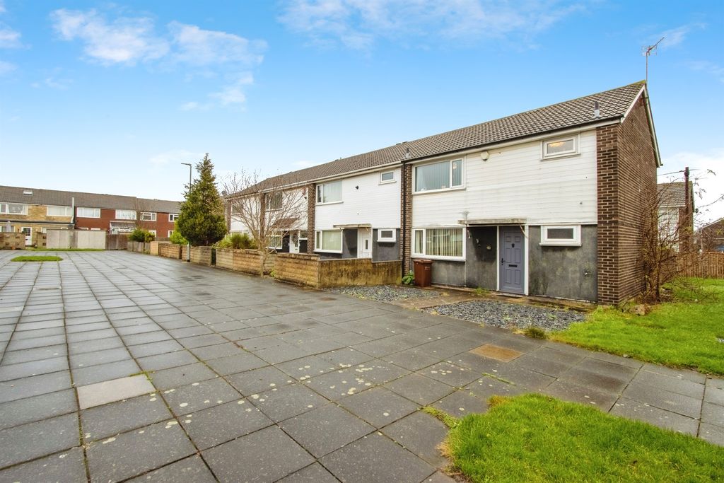 Property photo 1 of 13