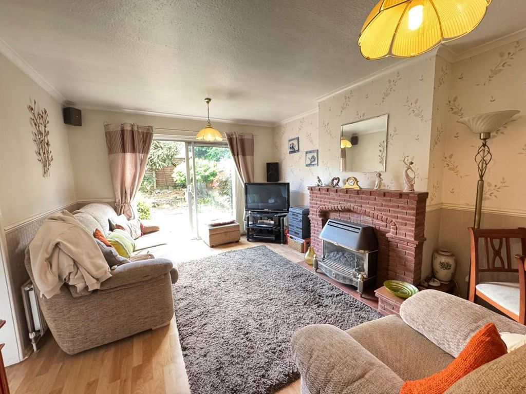 Property photo 2 of 14