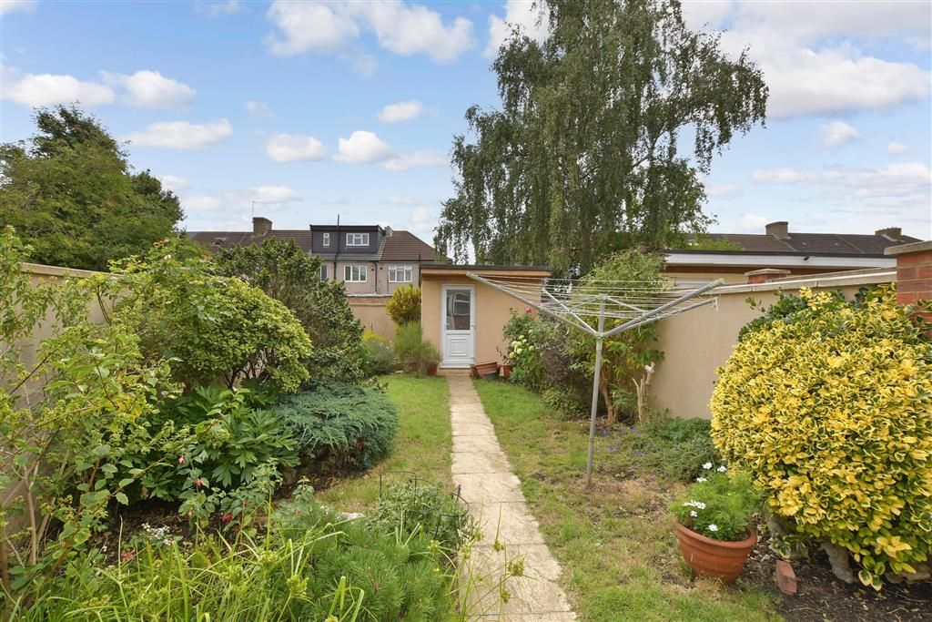 Property photo 2 of 11 Rear Garden