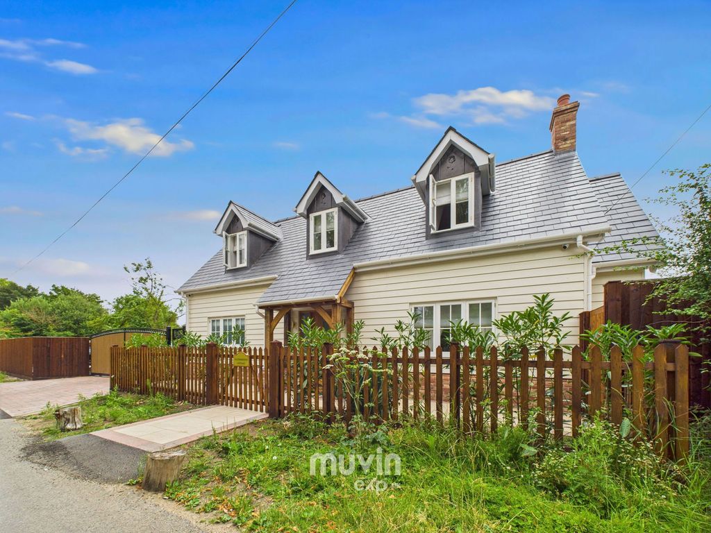 Property photo 3 of 34