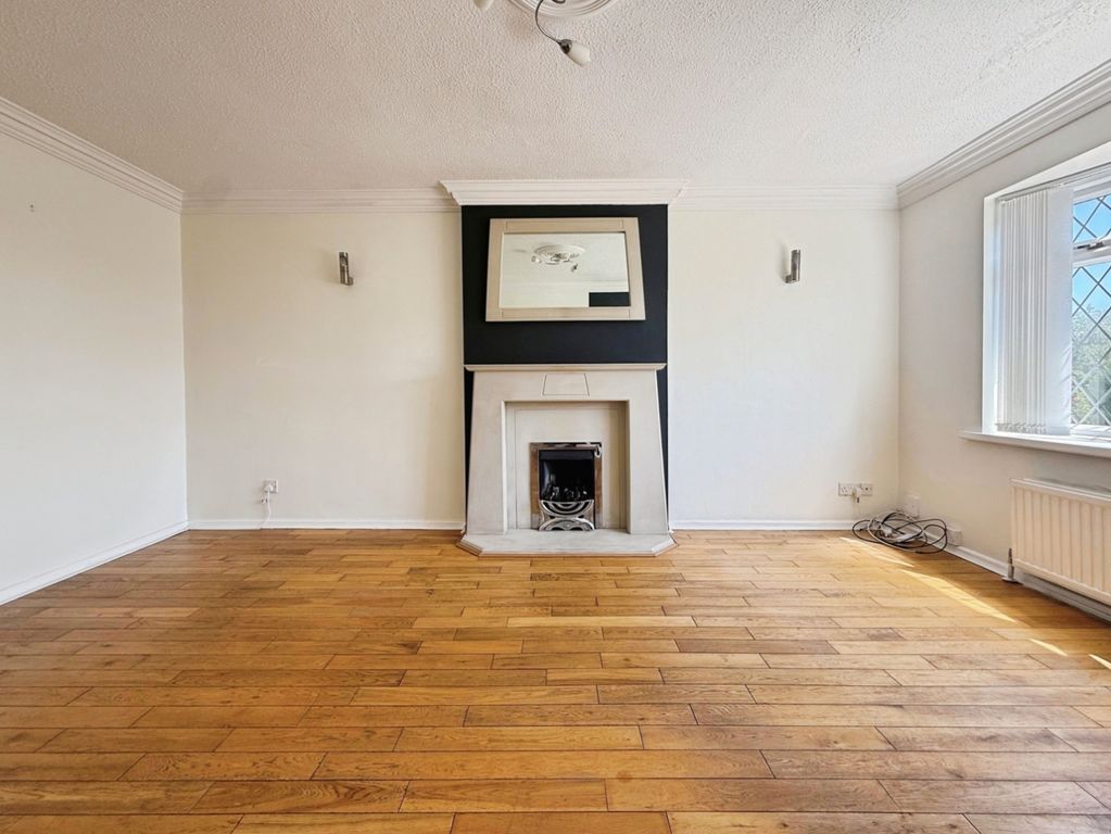 Property photo 3 of 19 Pbox-Img.Jpg