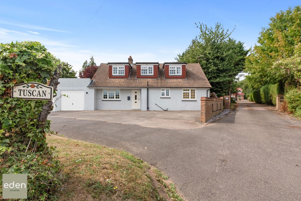 Property photo 1 of 27