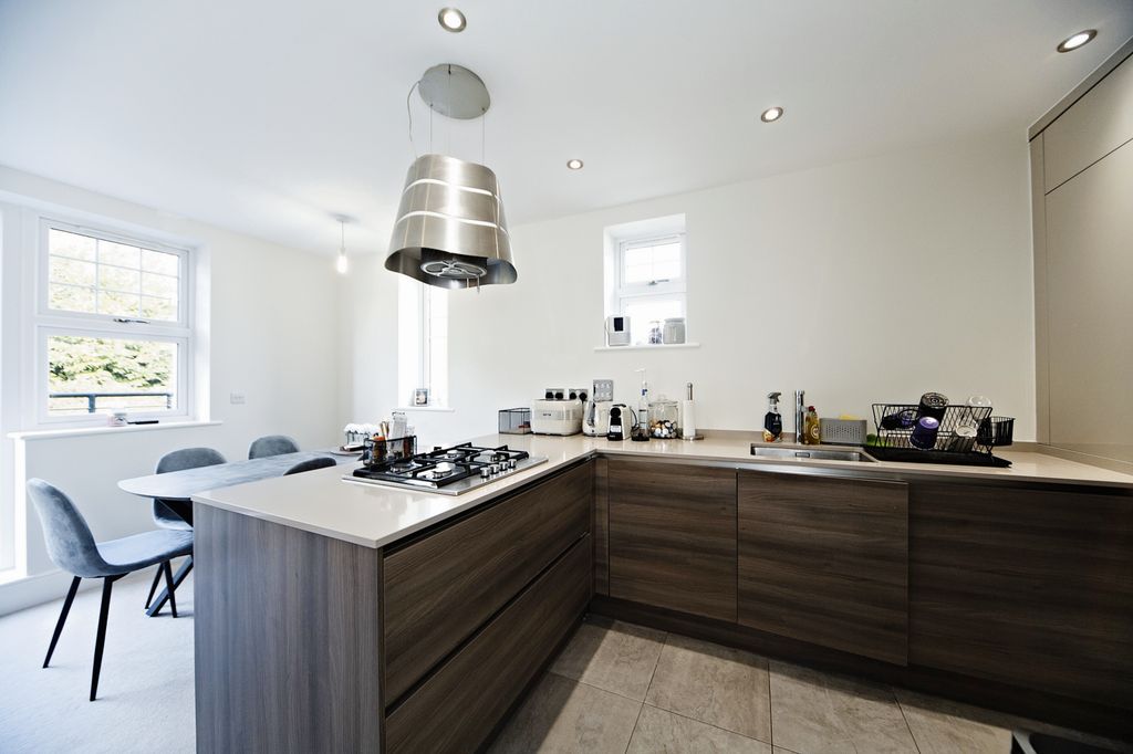 Property photo 3 of 13 Photography