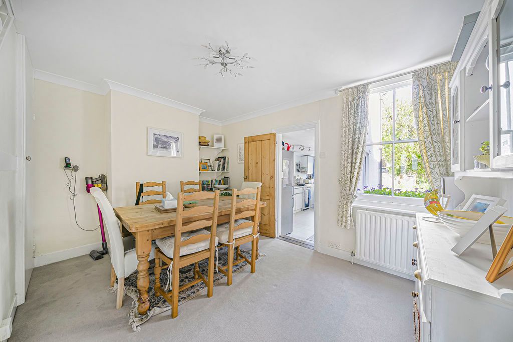 Property photo 3 of 20 Photo 11