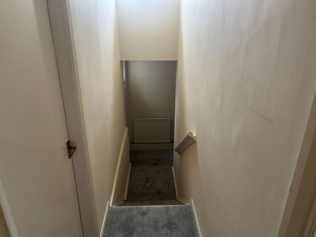 Property photo 3 of 8 5014693