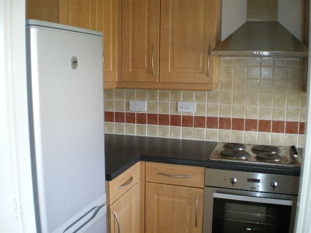 Property photo 3 of 9 Entrance Porch