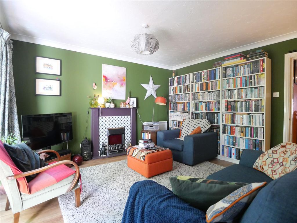 Property photo 2 of 15 l2 (5).Png